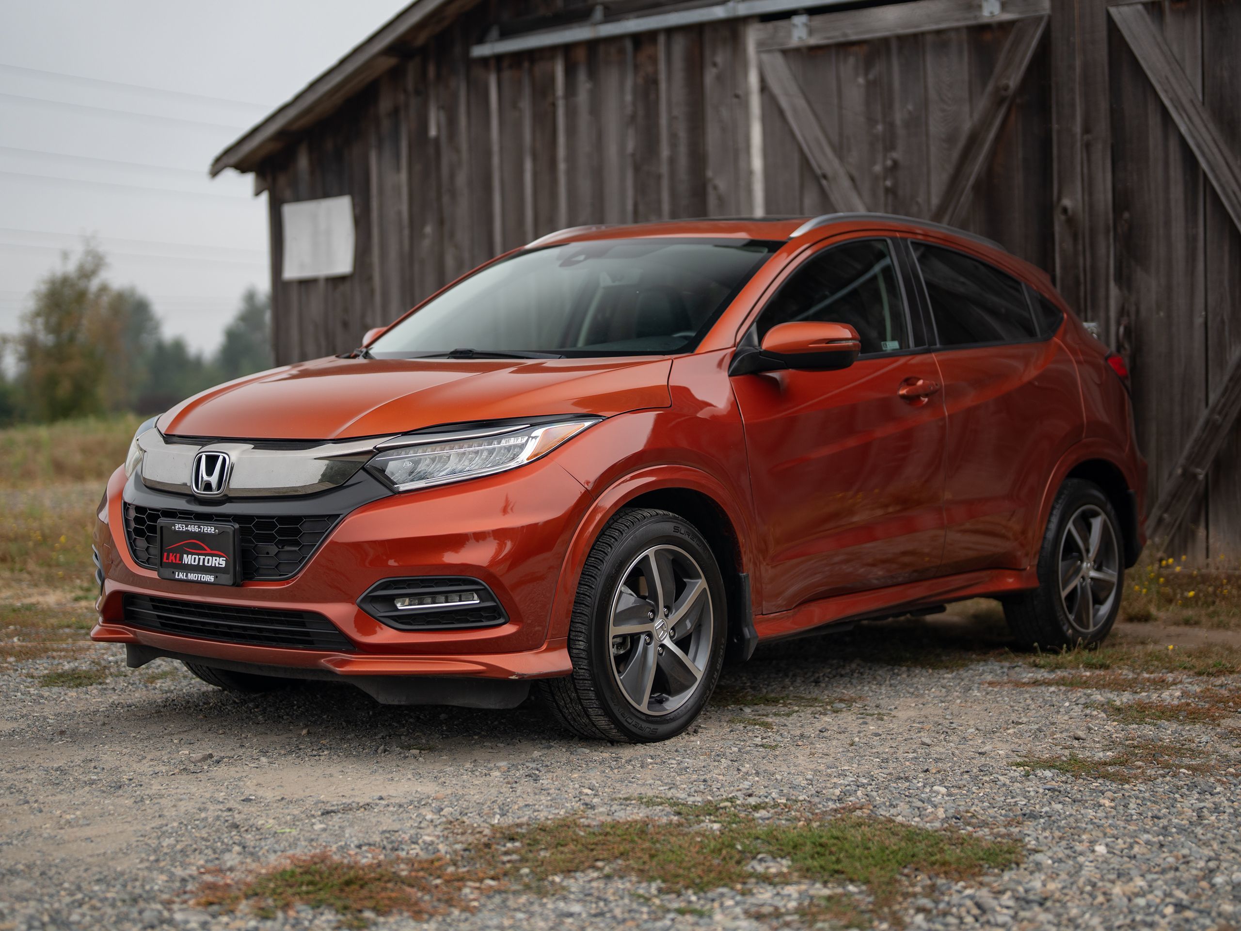 2019 Honda HR-V Touring photo 3