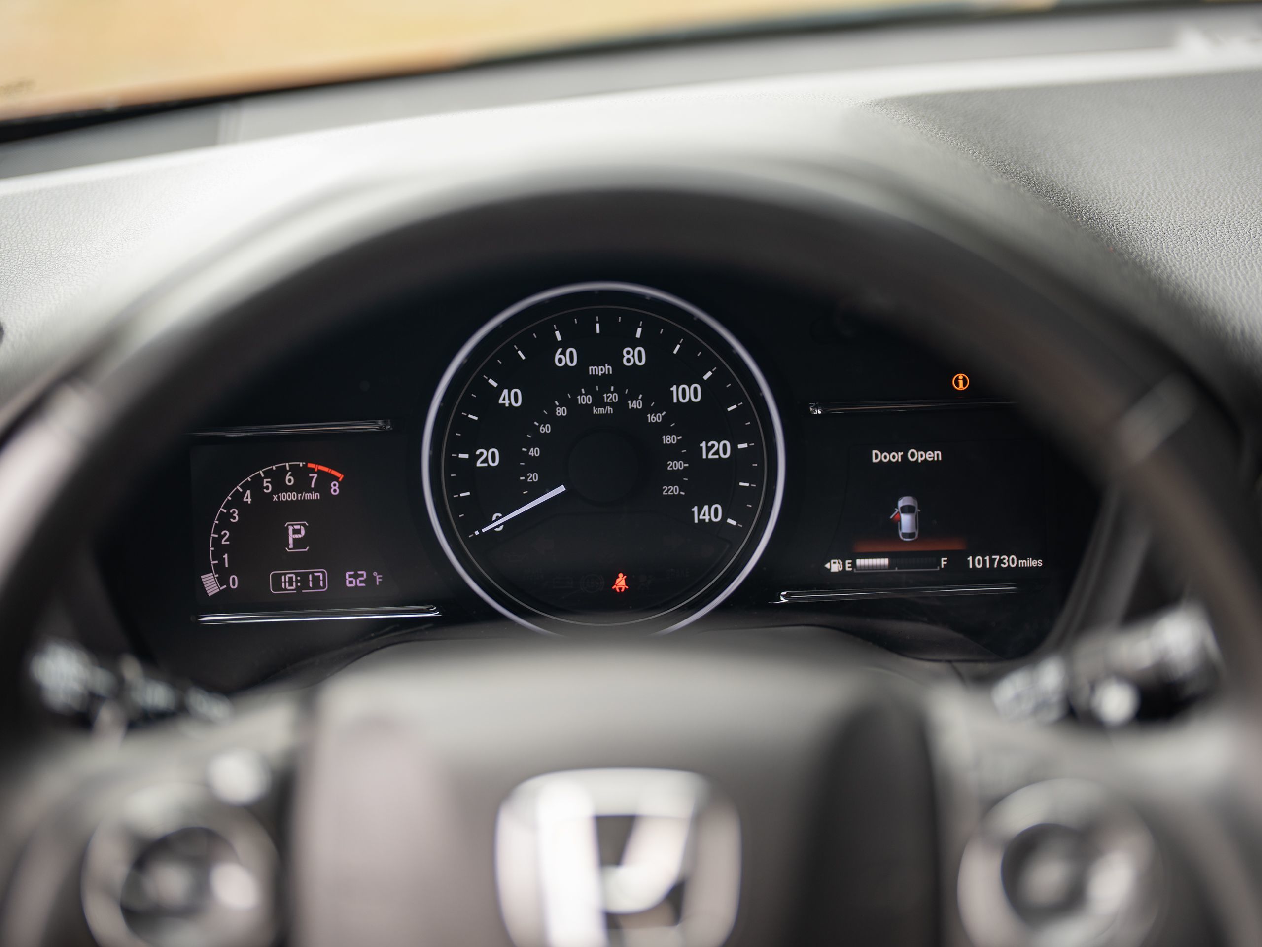 2019 Honda HR-V Touring photo 19