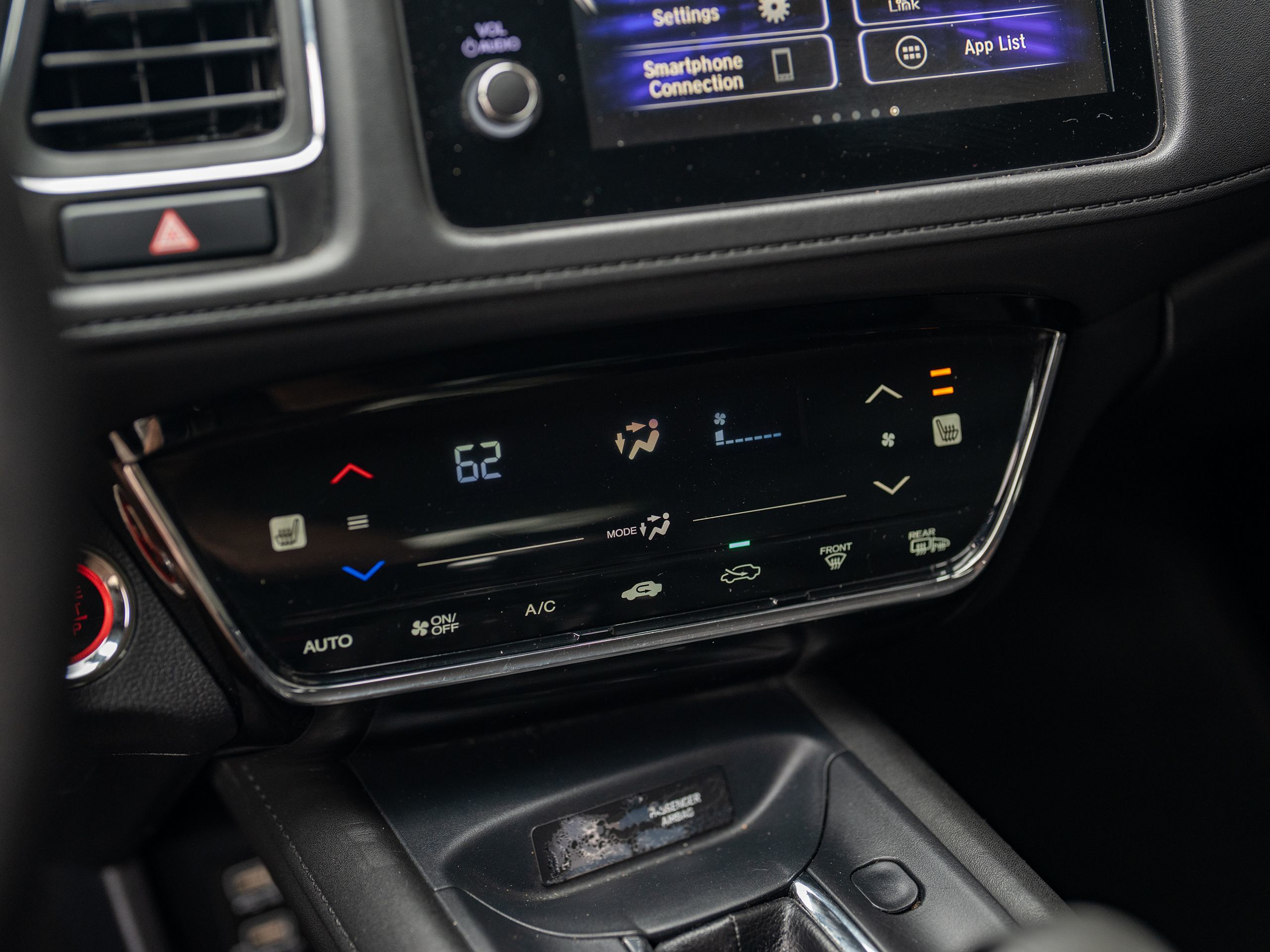 2019 Honda HR-V Touring photo 21