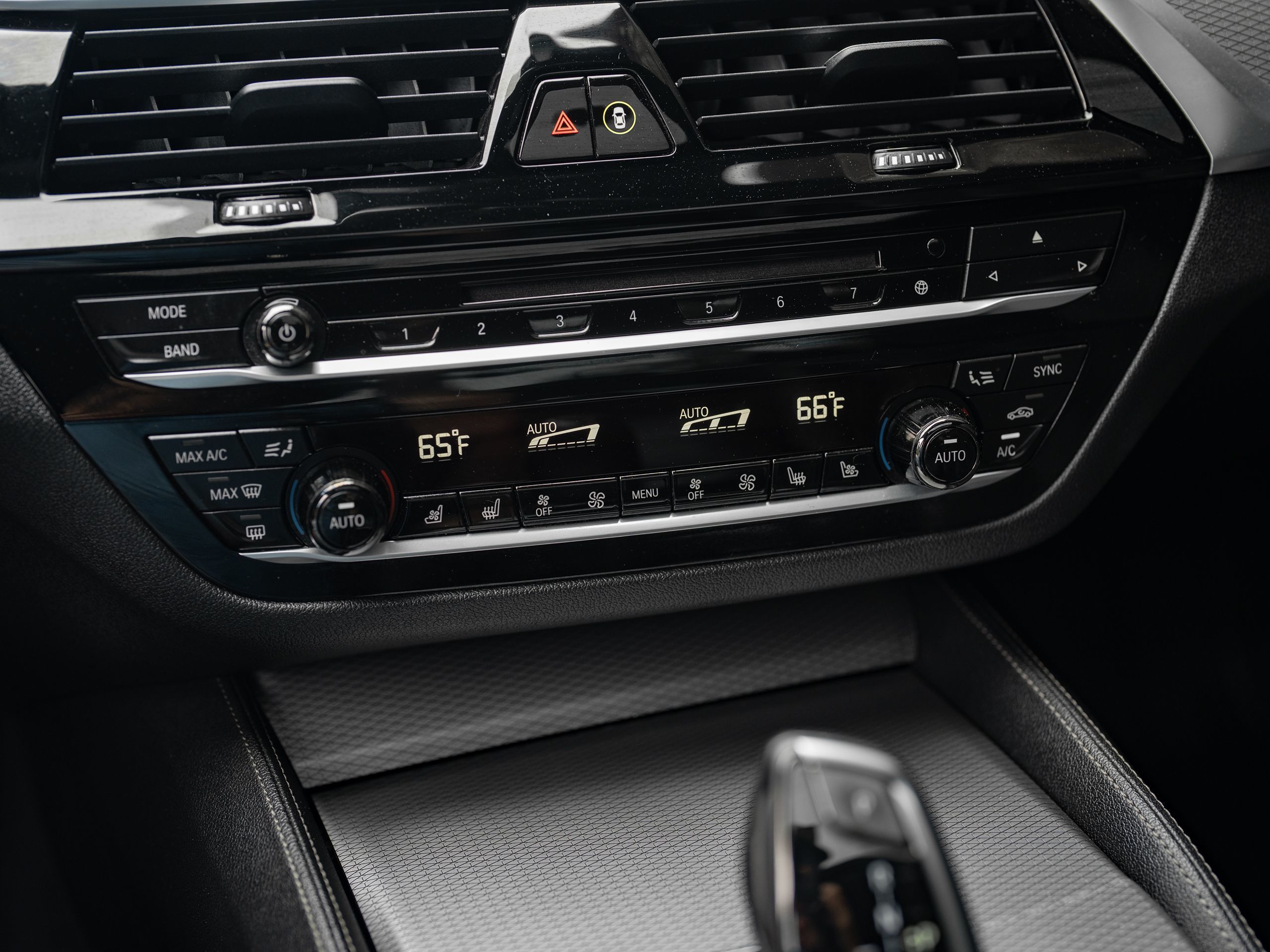 2019 Bmw M550i xDrive Sedan photo 22