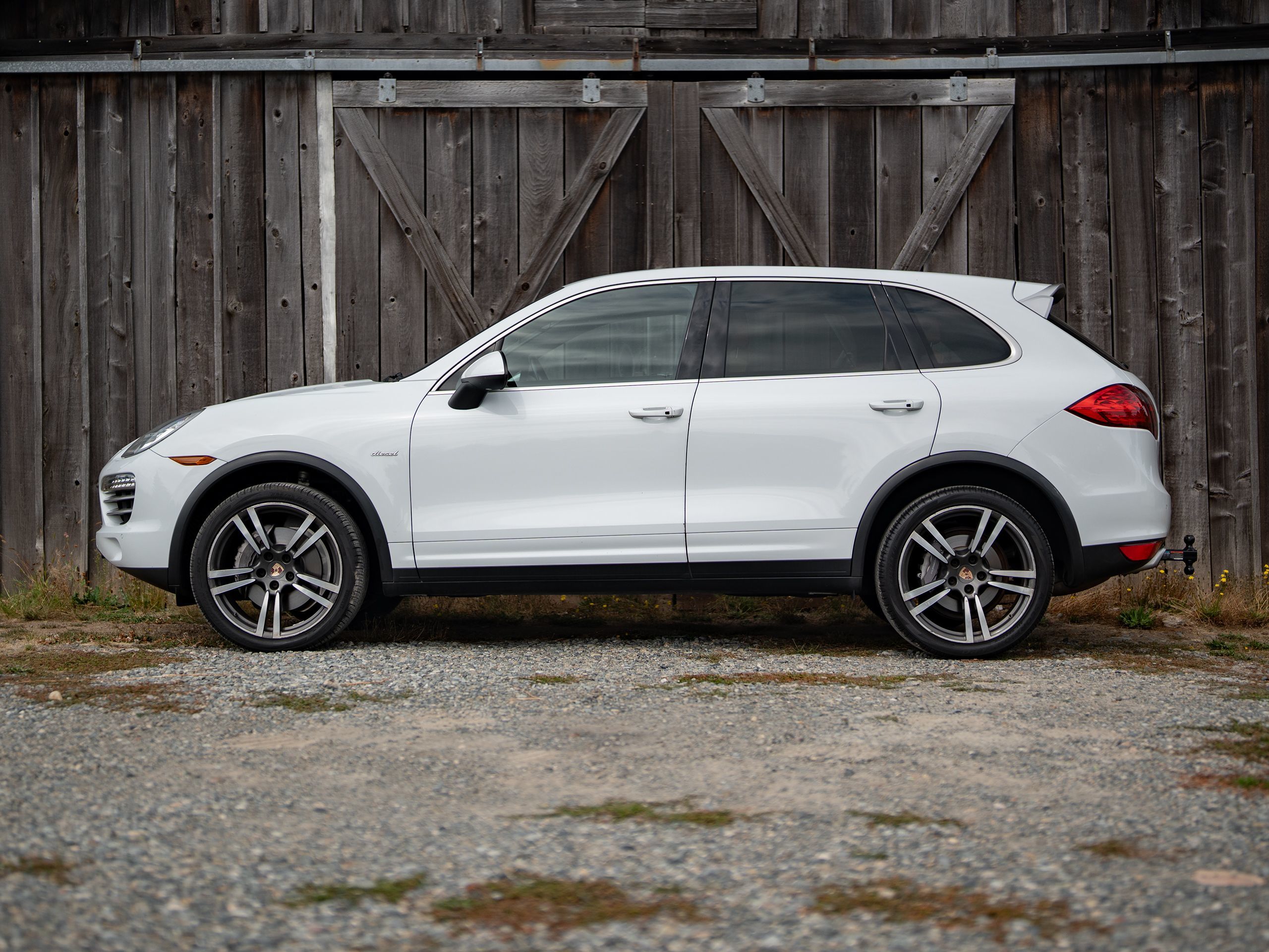 2014 Porsche Cayenne Diesel Platinum Edition photo 3