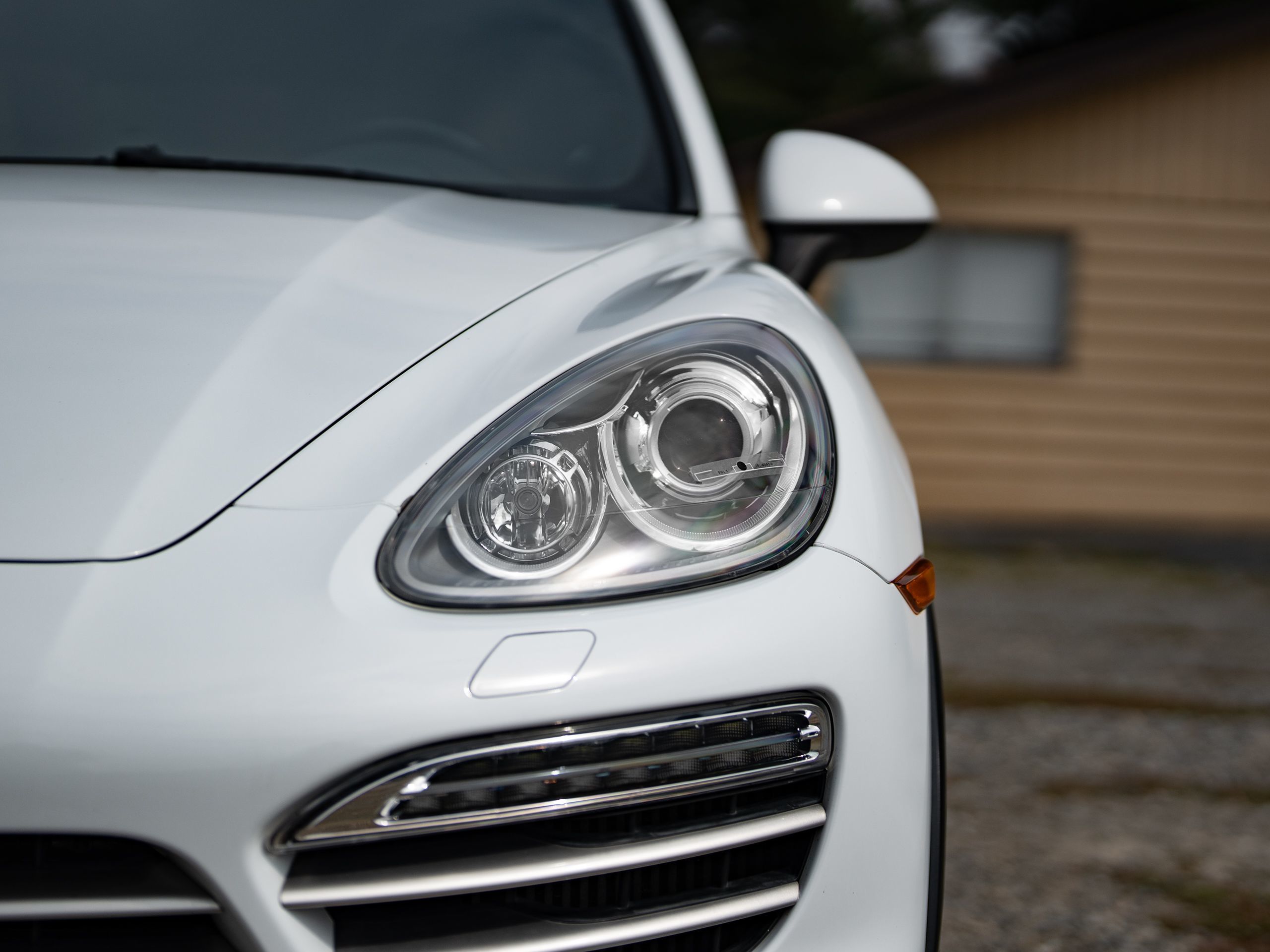 2014 Porsche Cayenne Diesel Platinum Edition photo 9