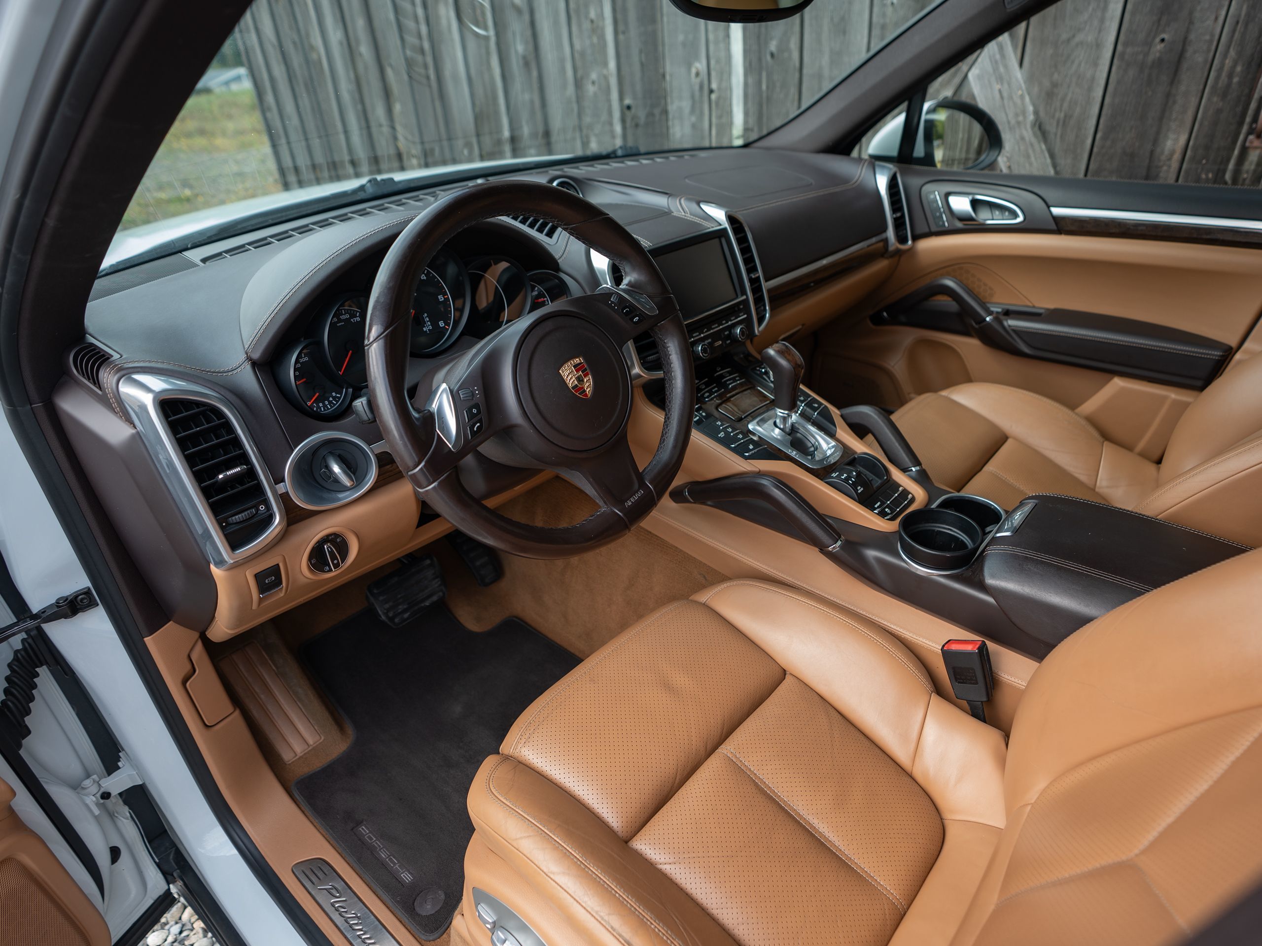 2014 Porsche Cayenne Diesel Platinum Edition photo 10