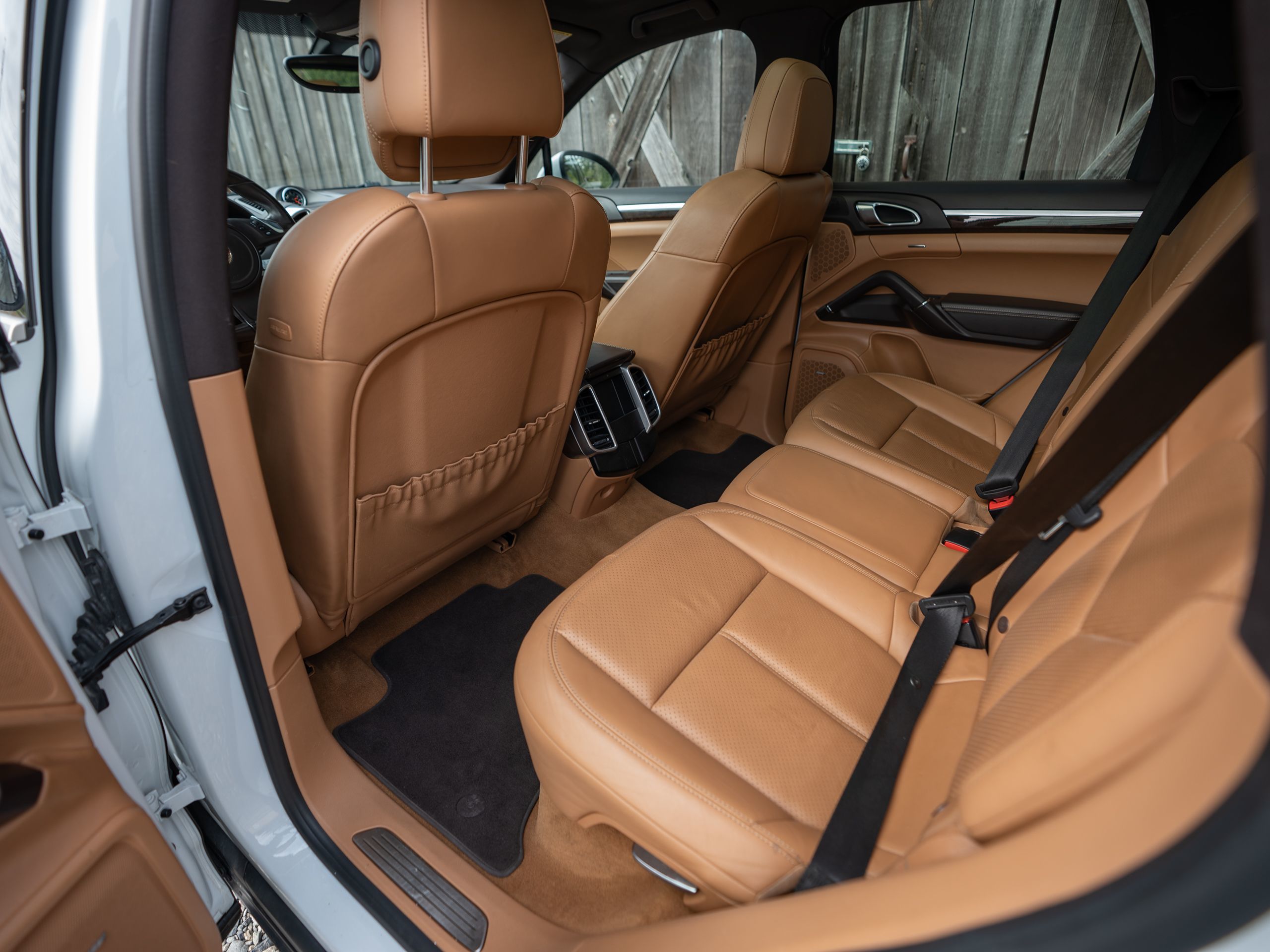 2014 Porsche Cayenne Diesel Platinum Edition photo 12