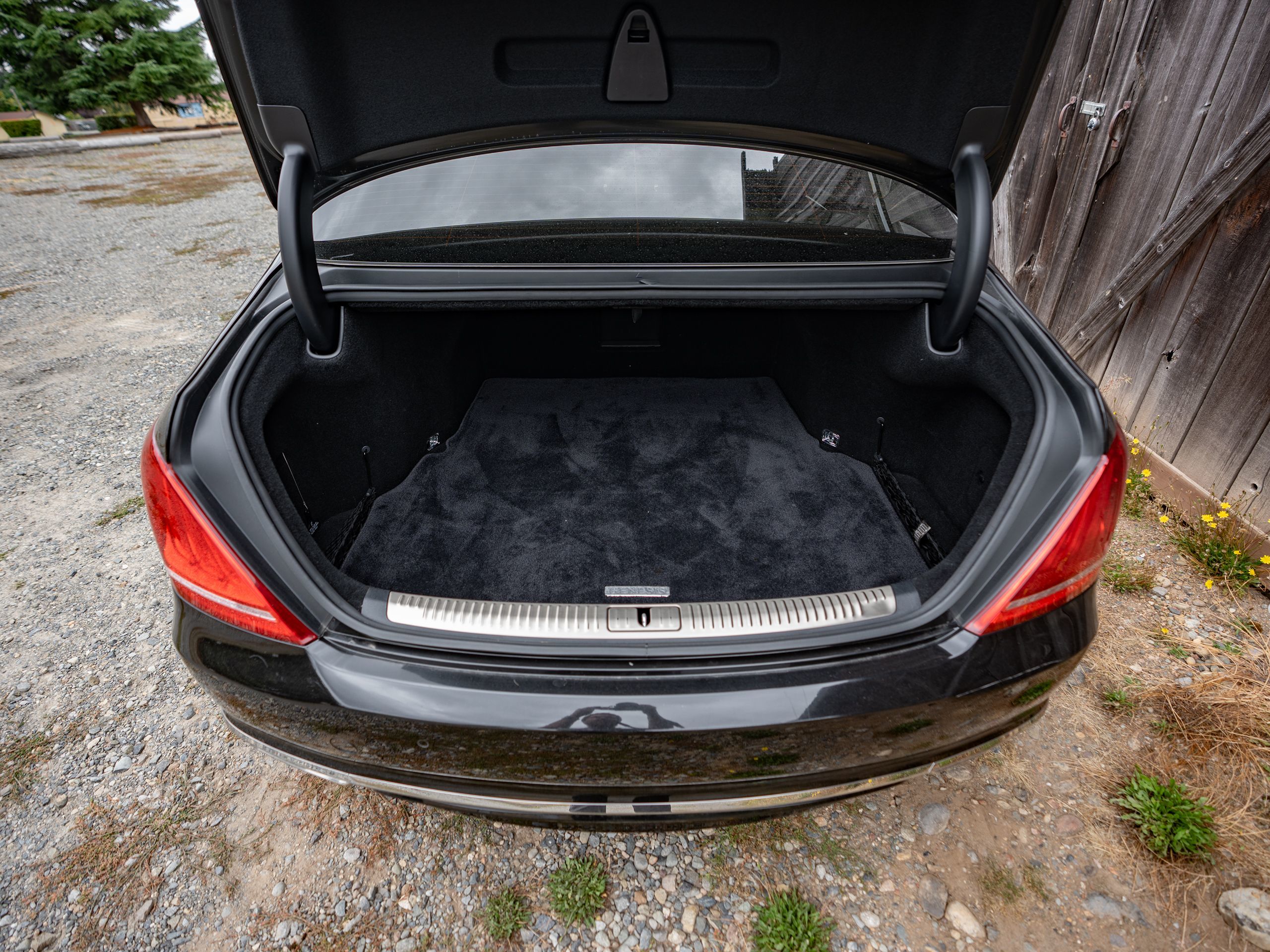 2018 Genesis G90 3.3T Premium photo 32