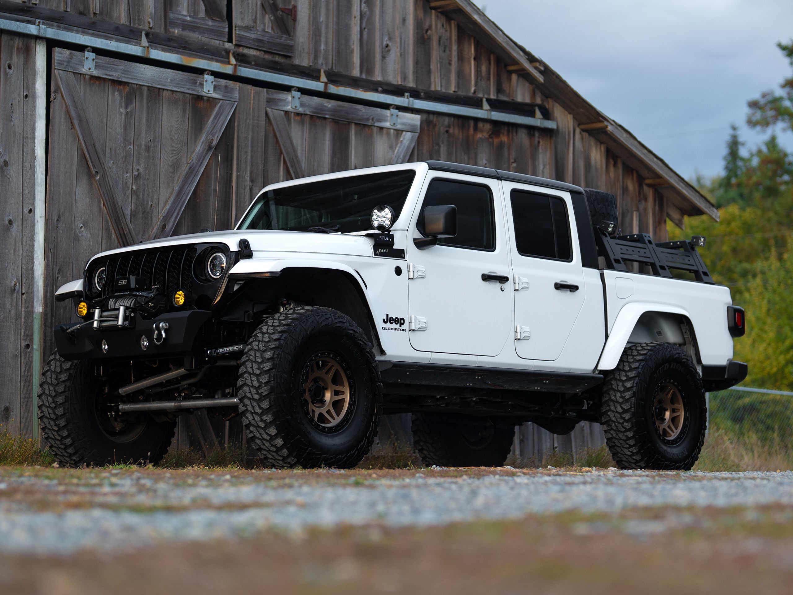 2021 Jeep Gladiator Sport photo 8