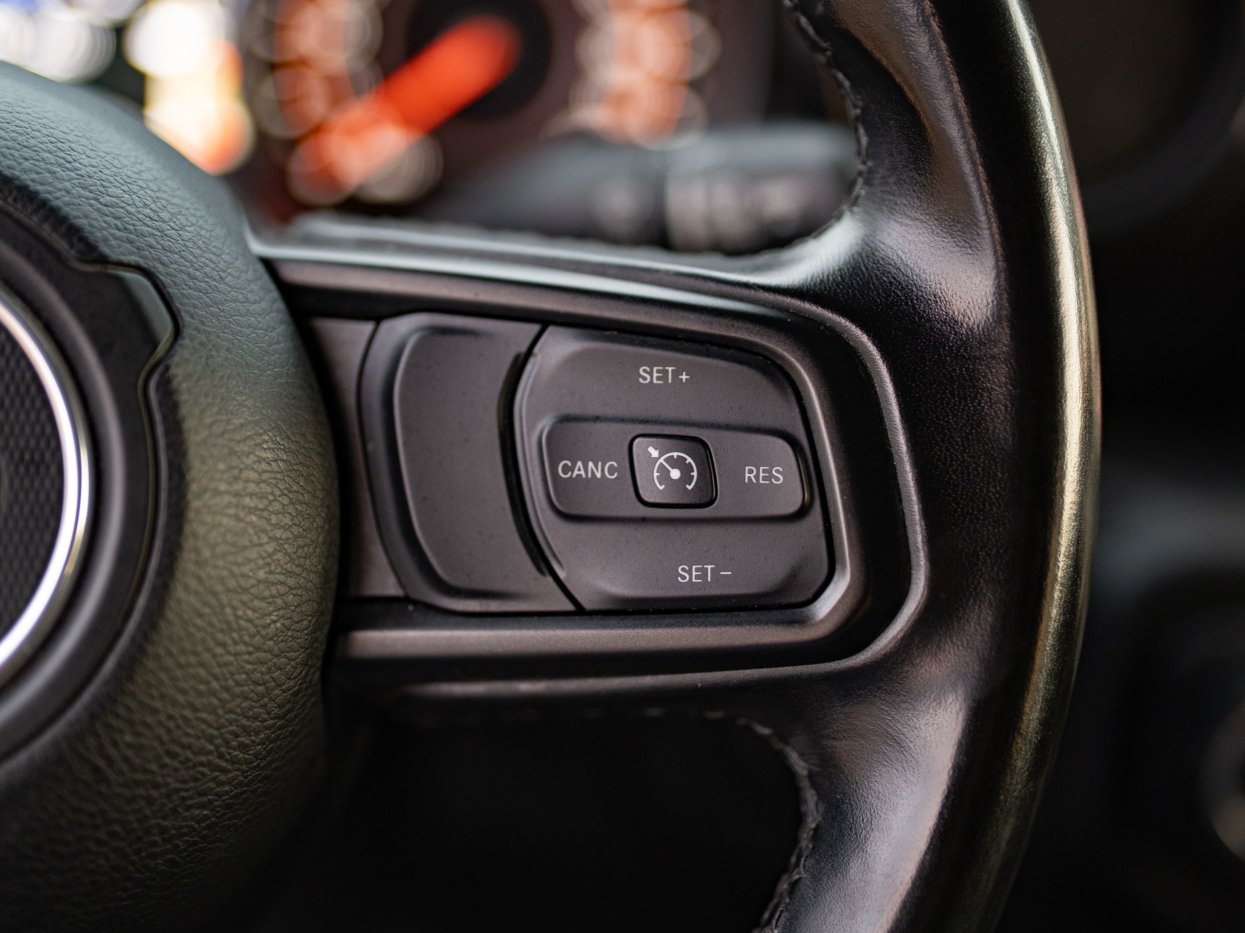 2021 Jeep Gladiator Sport photo 25
