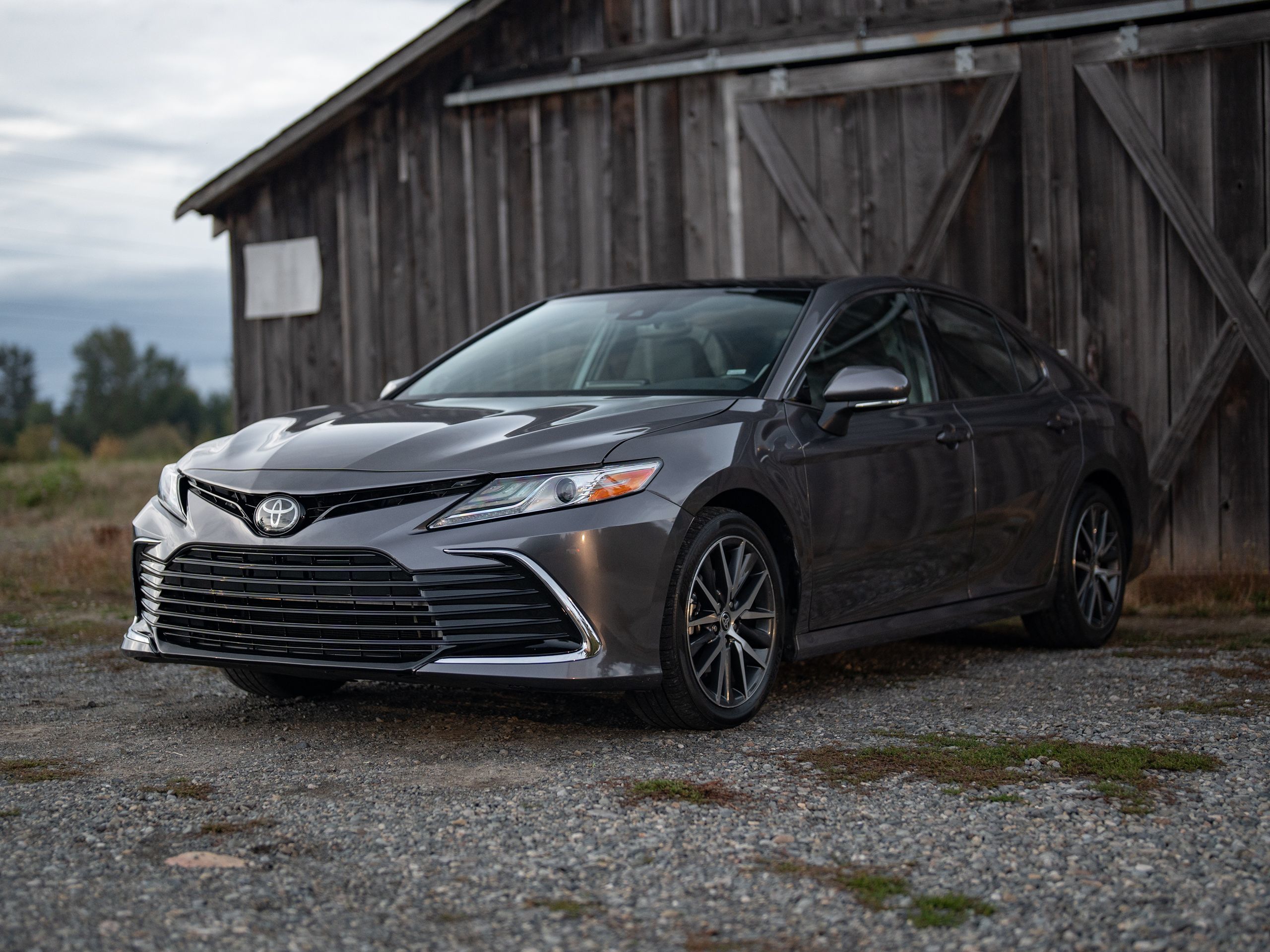 2024 Toyota Camry XLE photo 3