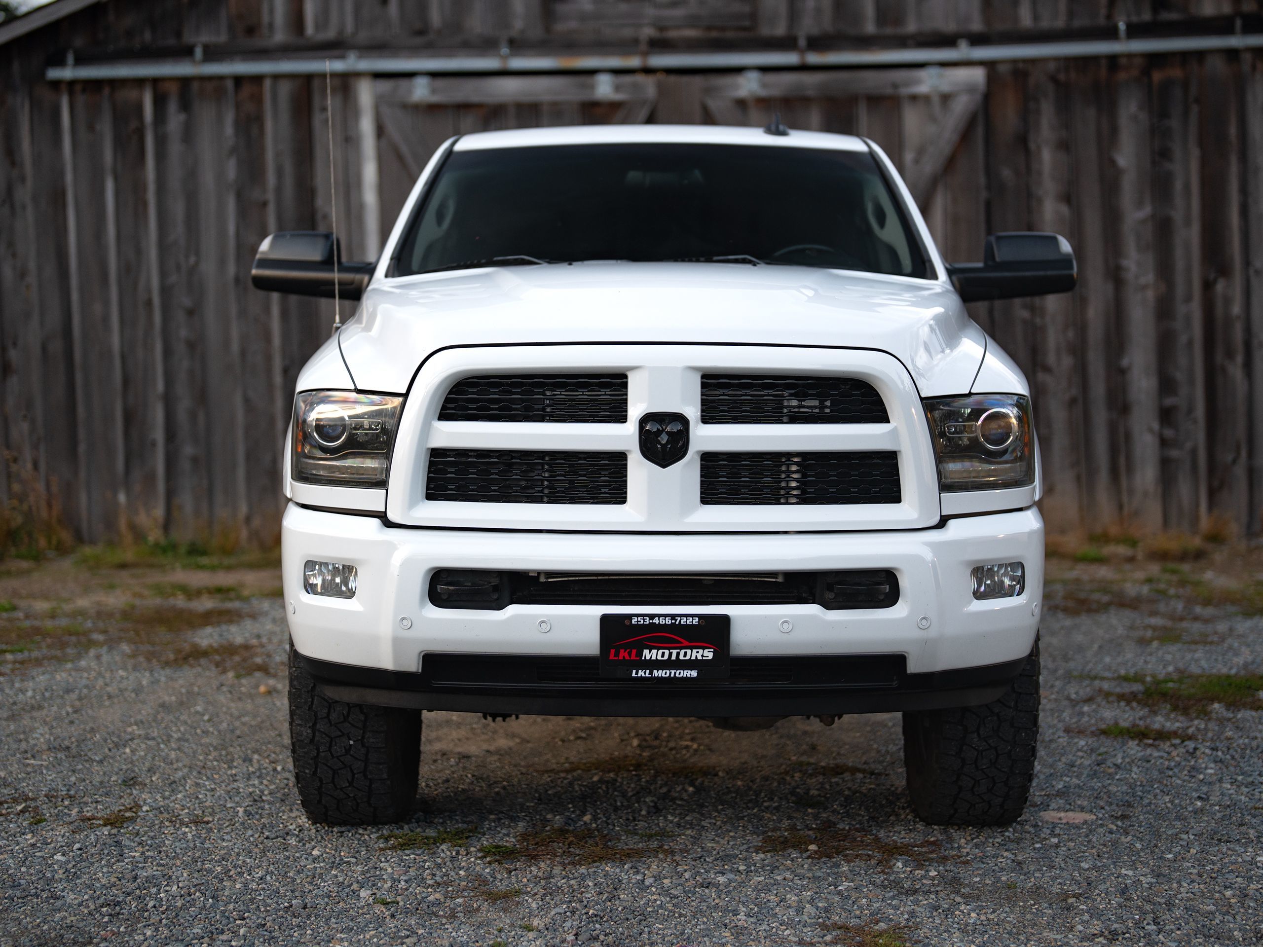 2017 Ram 2500 Laramie photo 2