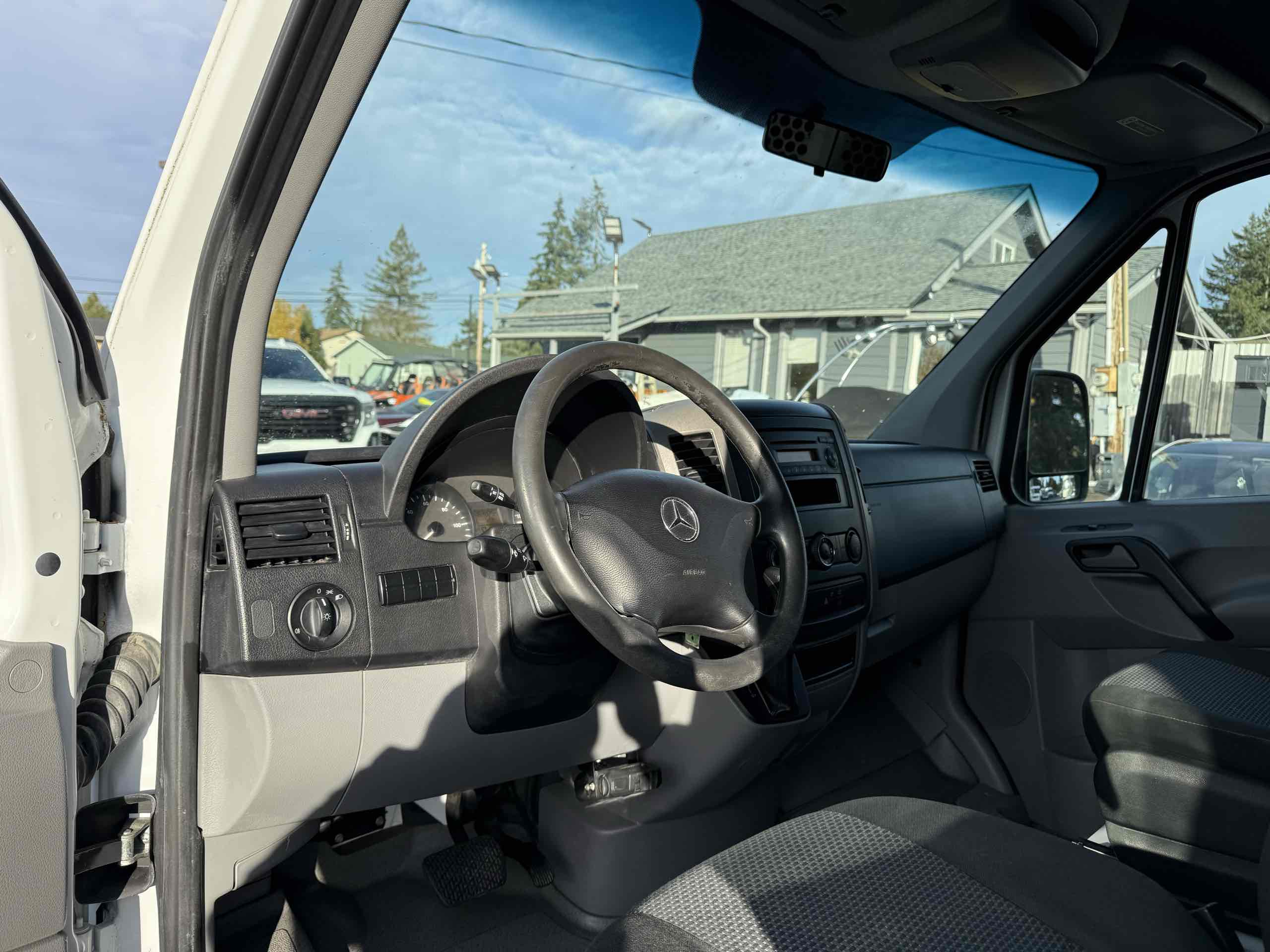 2013 Mercedes-Benz Sprinter Cargo Van Base - Photo 8