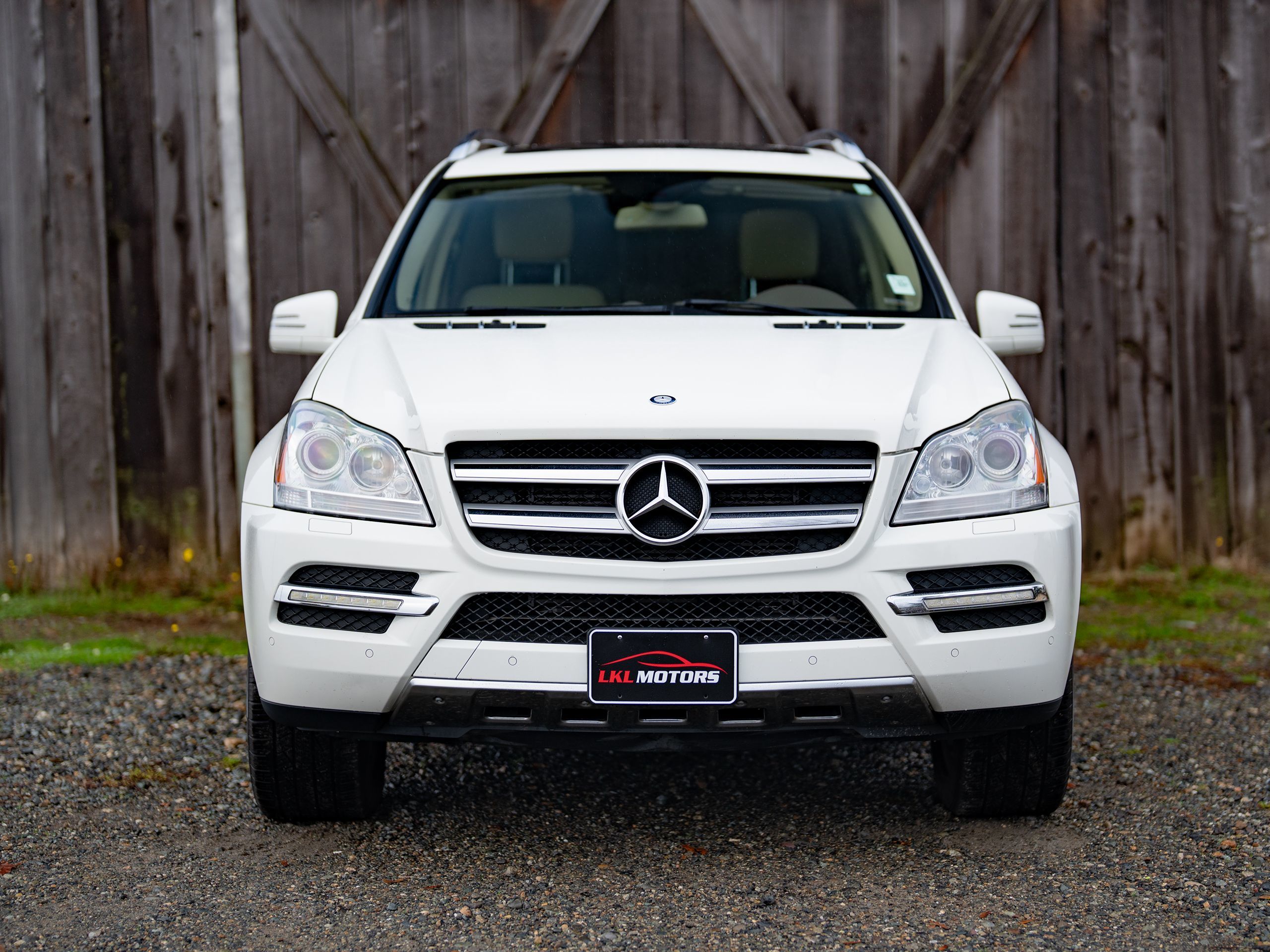 2011 Mercedes Benz GL 350 BlueTEC photo 2