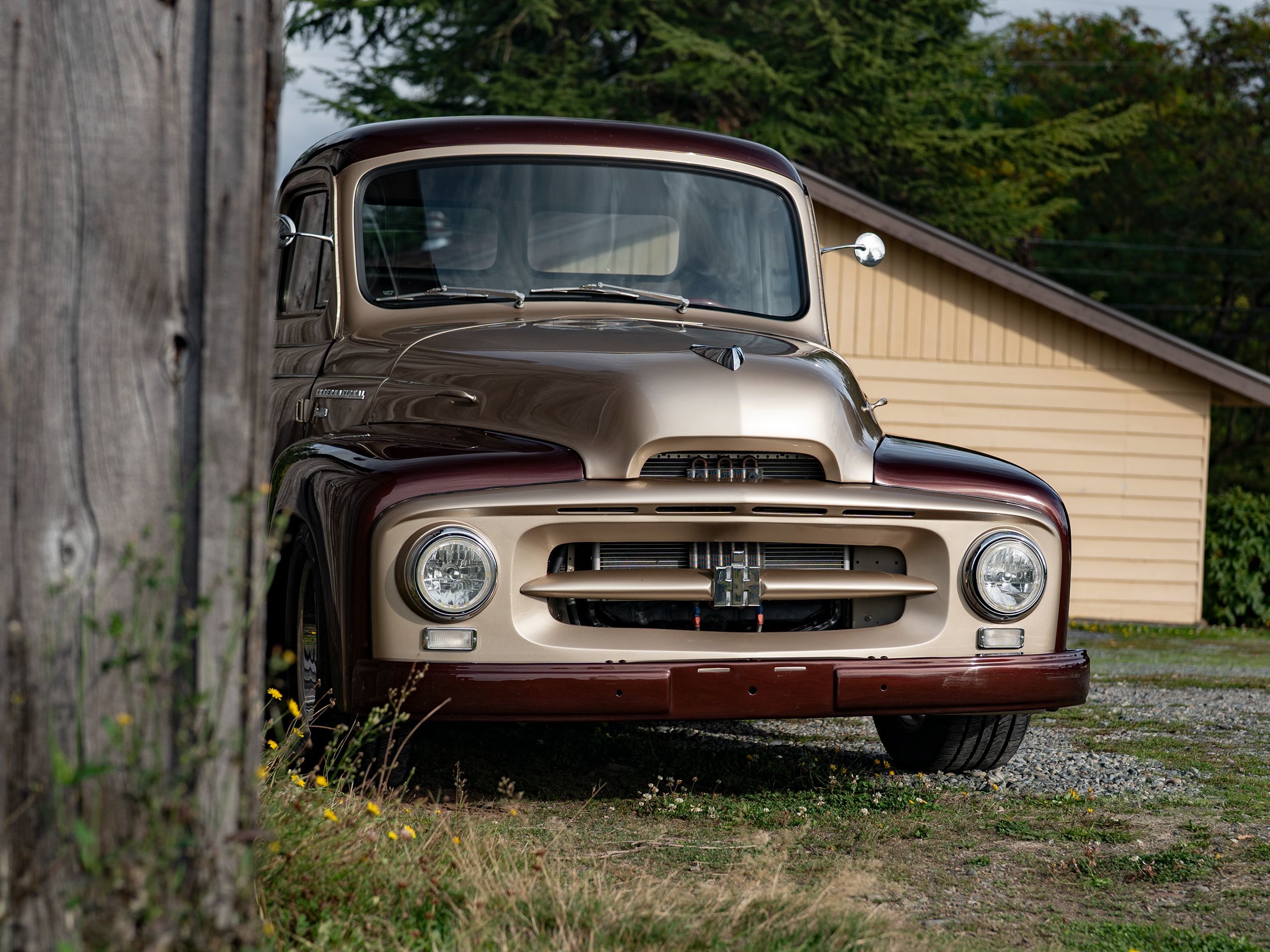Photo 11 of this International R-110 Series