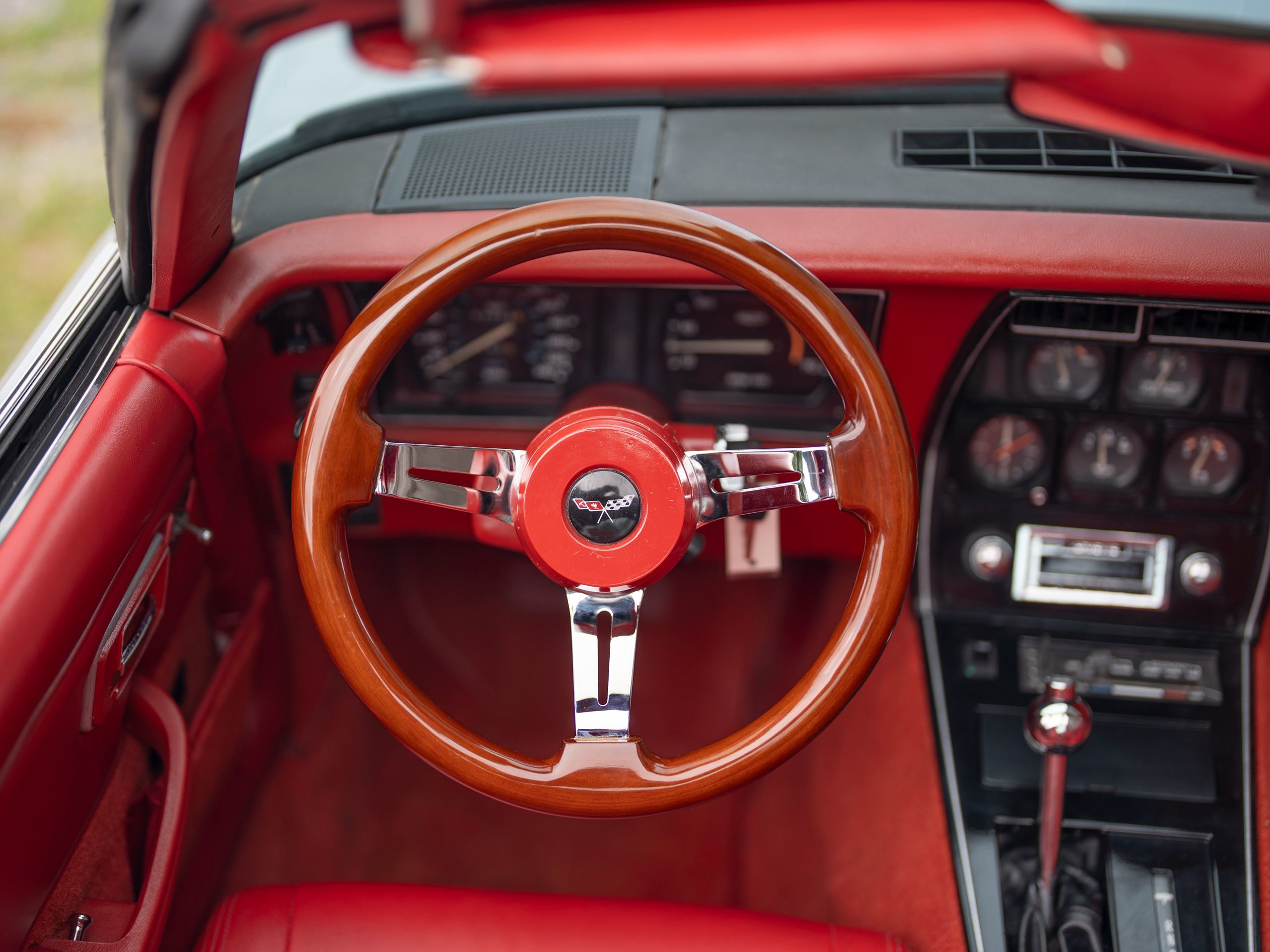 Photo 21 of this Chevrolet Corvette