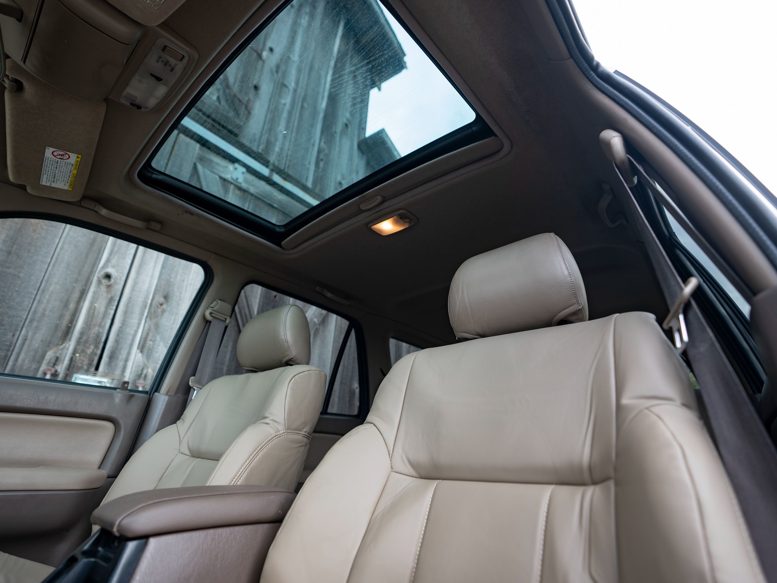 Photo 12 of this Toyota 4Runner