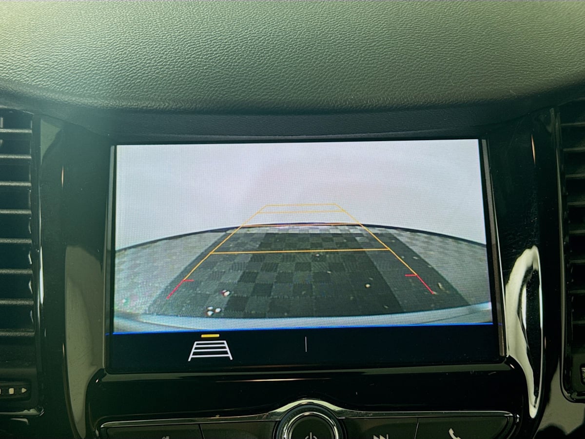 2020 Chevrolet Trax LS - Photo 14