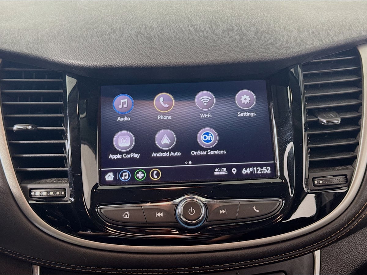 2020 Chevrolet Trax LS - Photo 15