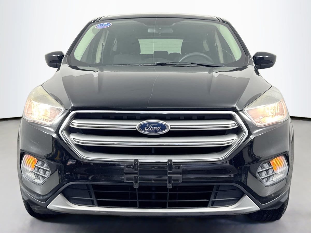 2017 Ford Escape SE photo 2