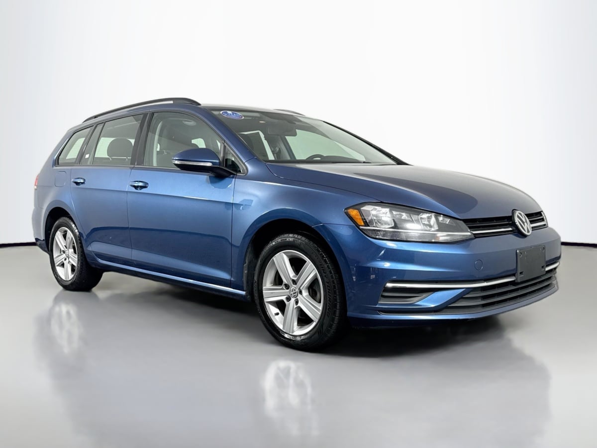 2019 Volkswagen Golf SportWagen 1.8T S 4Motion photo 3