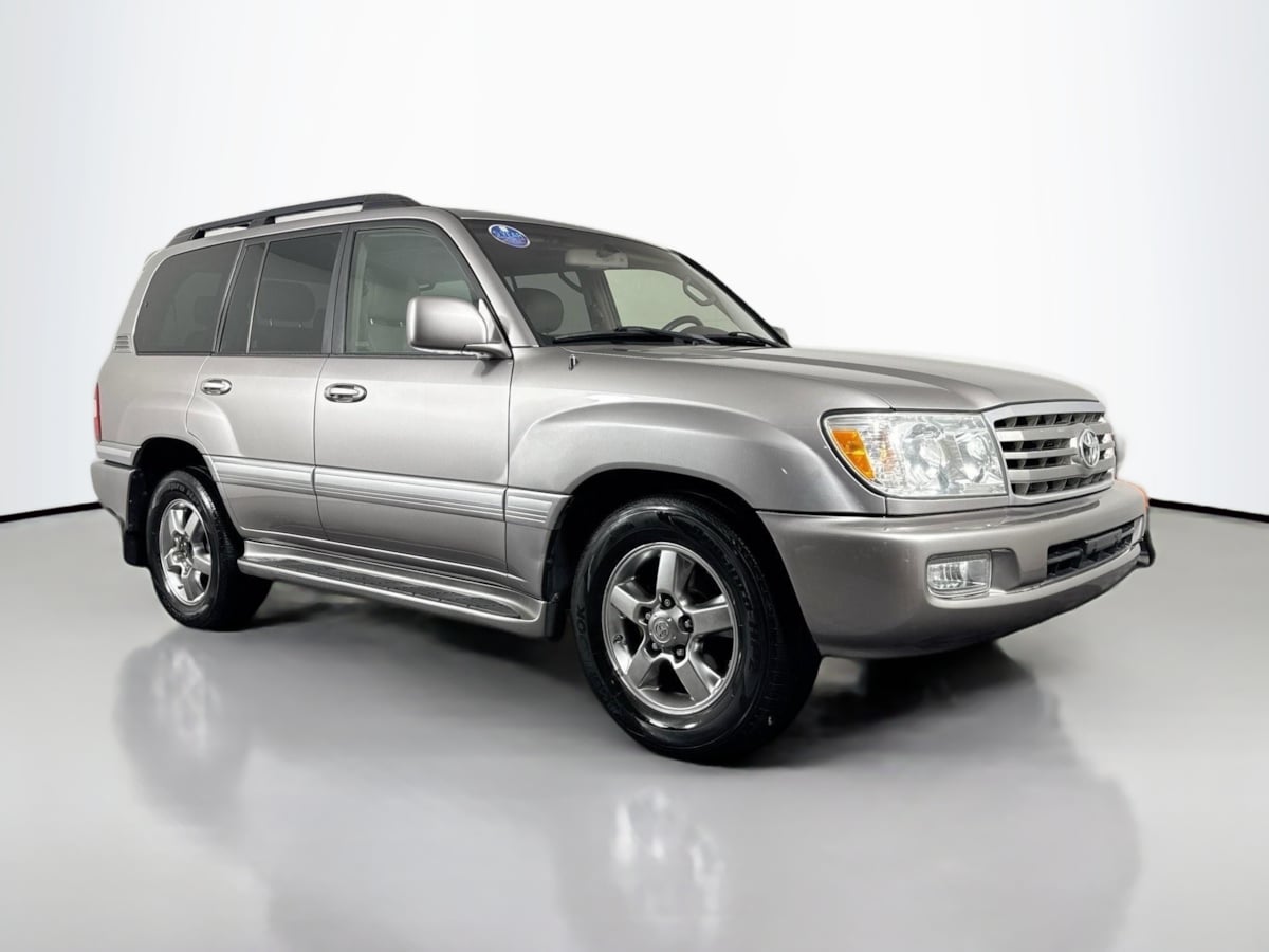 2007 Toyota Land Cruiser Base photo 3