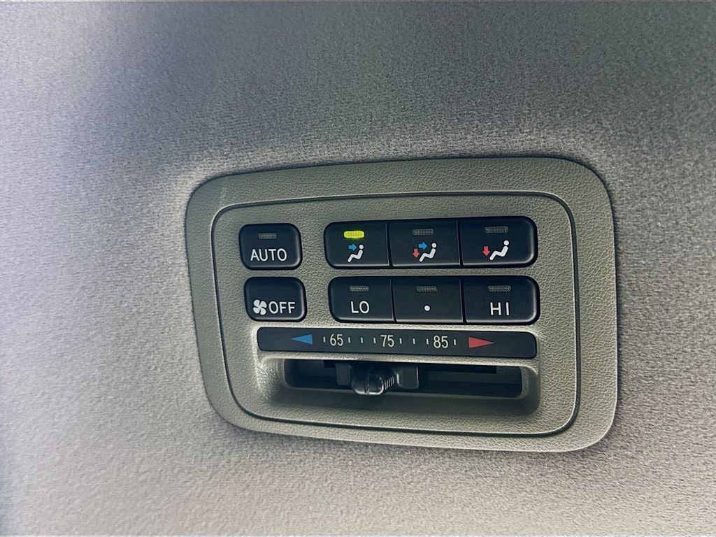 2007 Toyota Land Cruiser Base - Photo 28