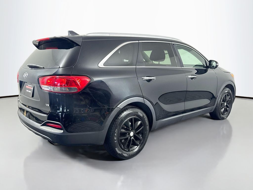 2016 Kia Sorento LX - Photo 6