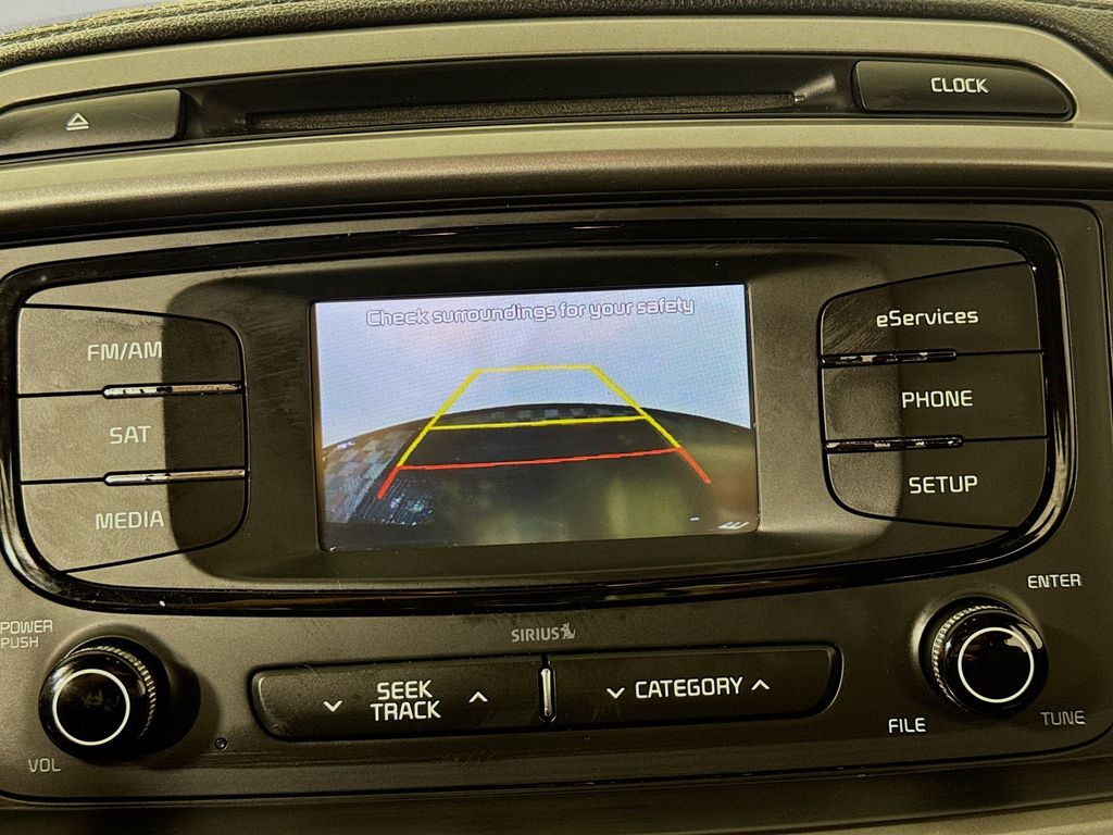 2016 Kia Sorento LX - Photo 14