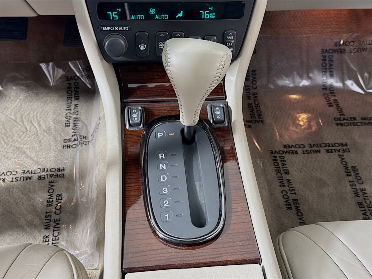 1999 Cadillac Eldorado Touring Coupe photo 14