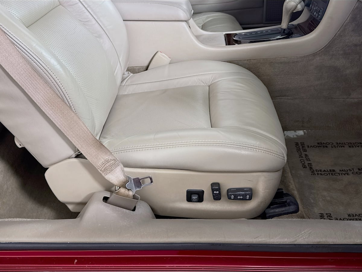 1999 Cadillac Eldorado Touring Coupe photo 26