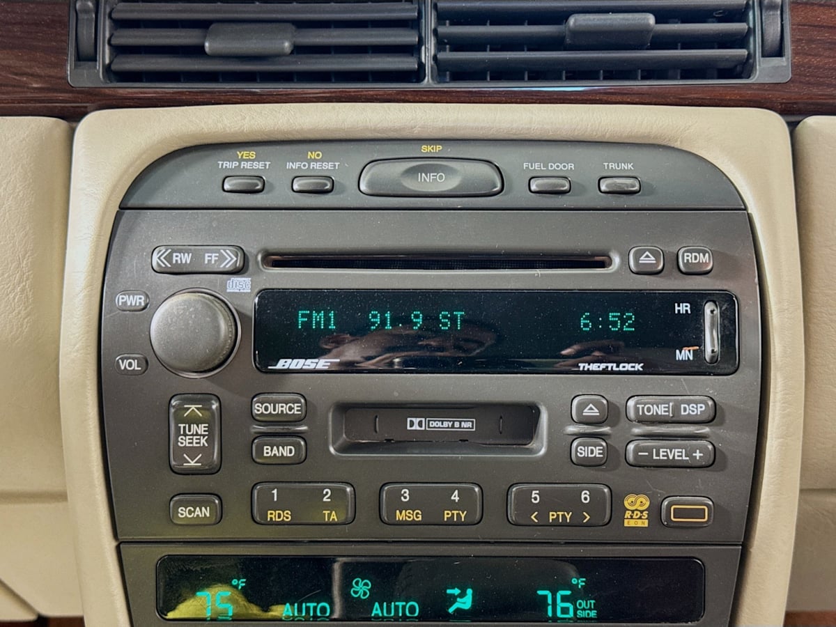 1999 Cadillac Eldorado Touring Coupe photo 12