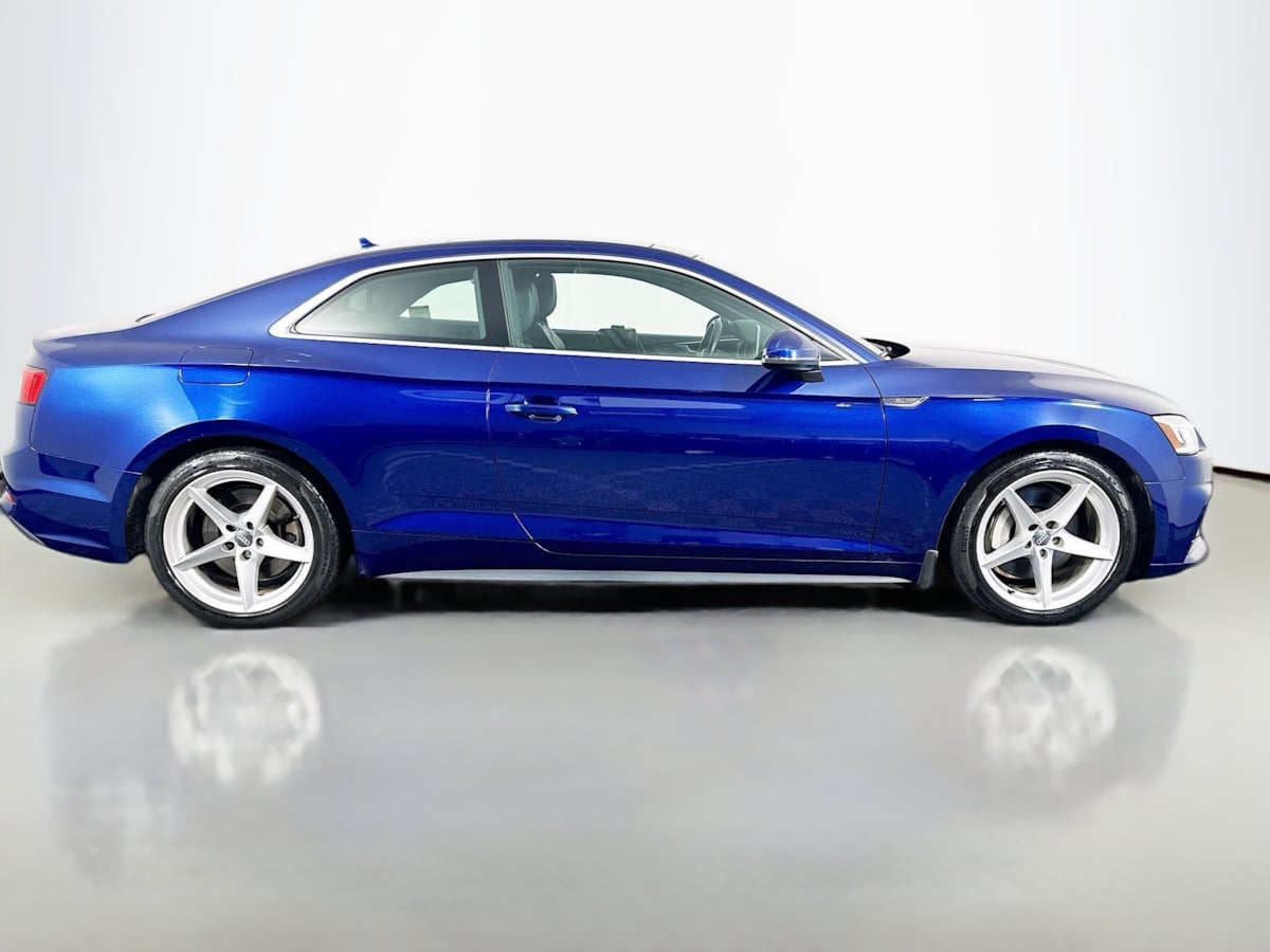 2018 Audi A5 Prestige photo 2