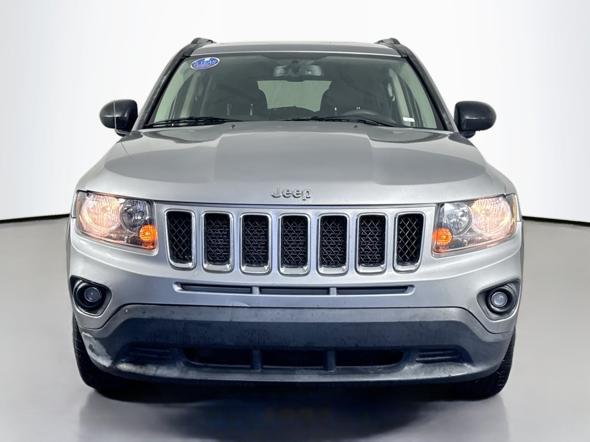 2017 Jeep Compass Sport - Photo 2