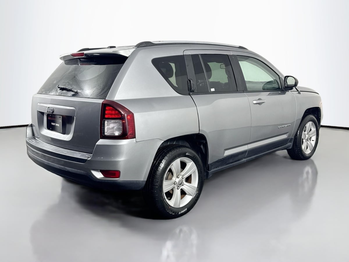 2017 Jeep Compass Sport - Photo 5