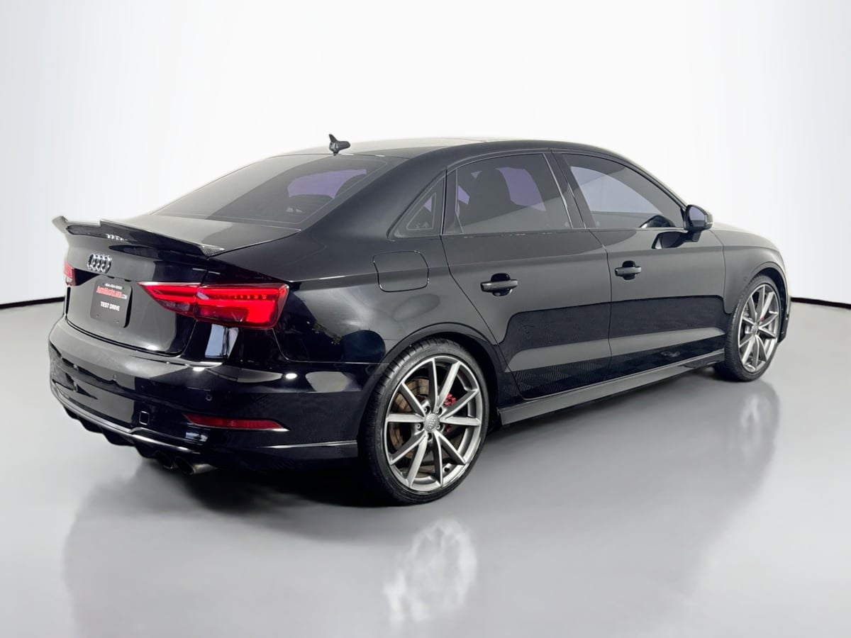 2018 Audi S3 Premium Plus photo 2