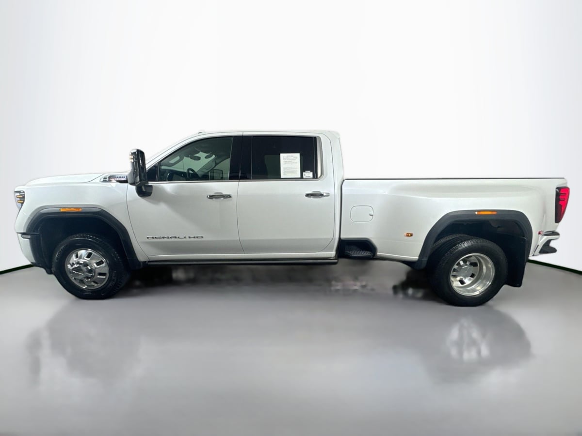 2024 Gmc Sierra HD Denali photo 4