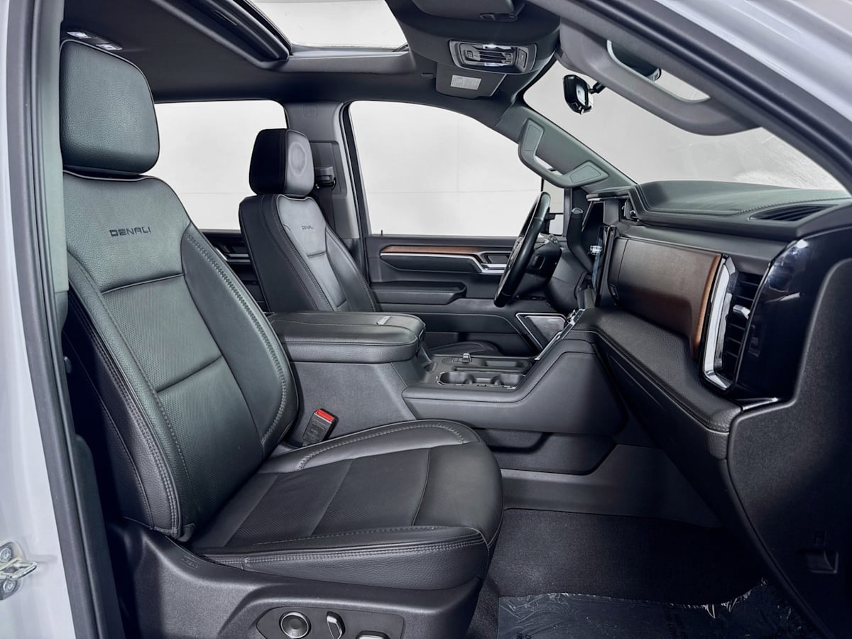 2024 Gmc Sierra HD Denali photo 30