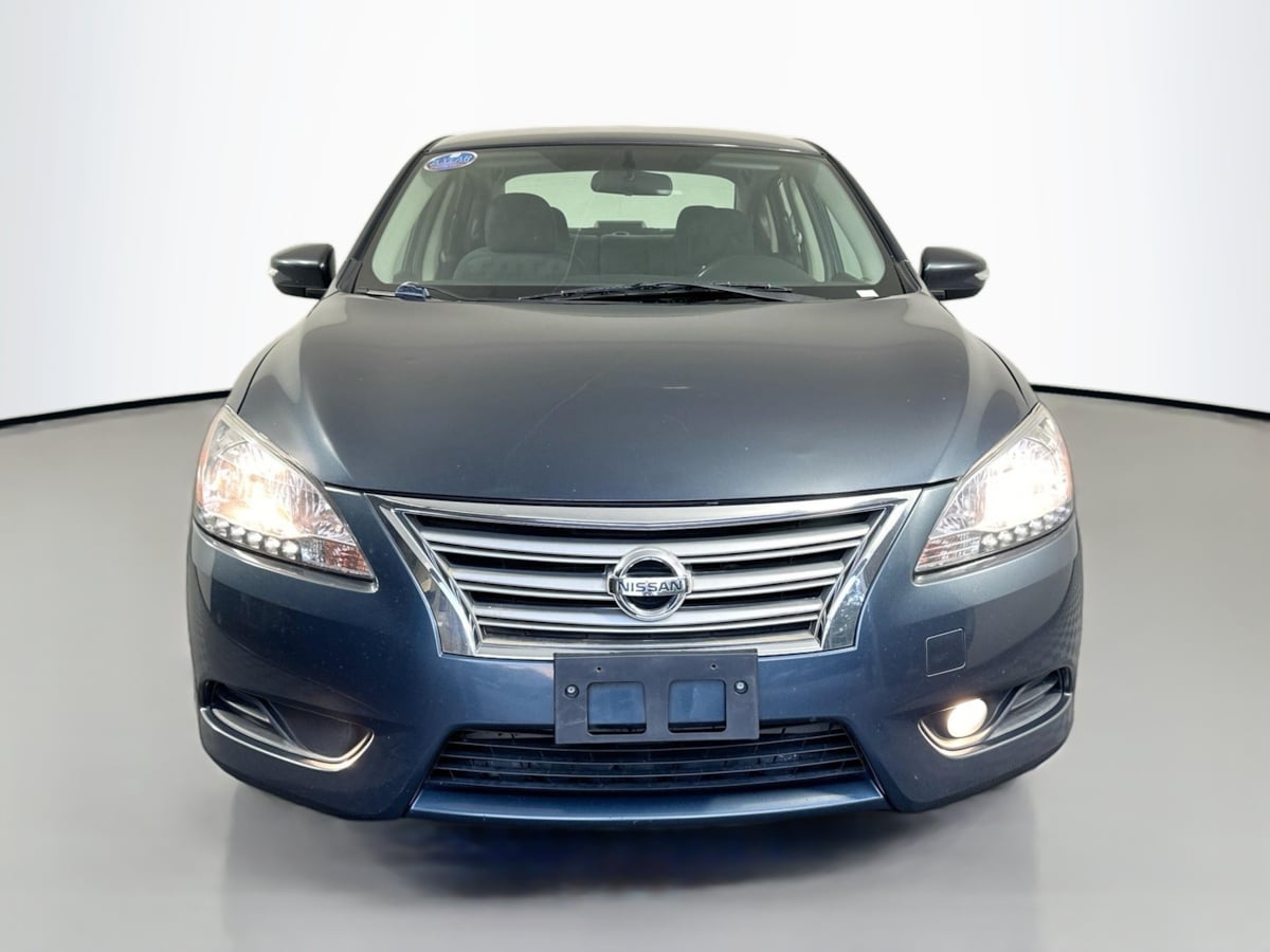 2013 Nissan Sentra SL photo 2