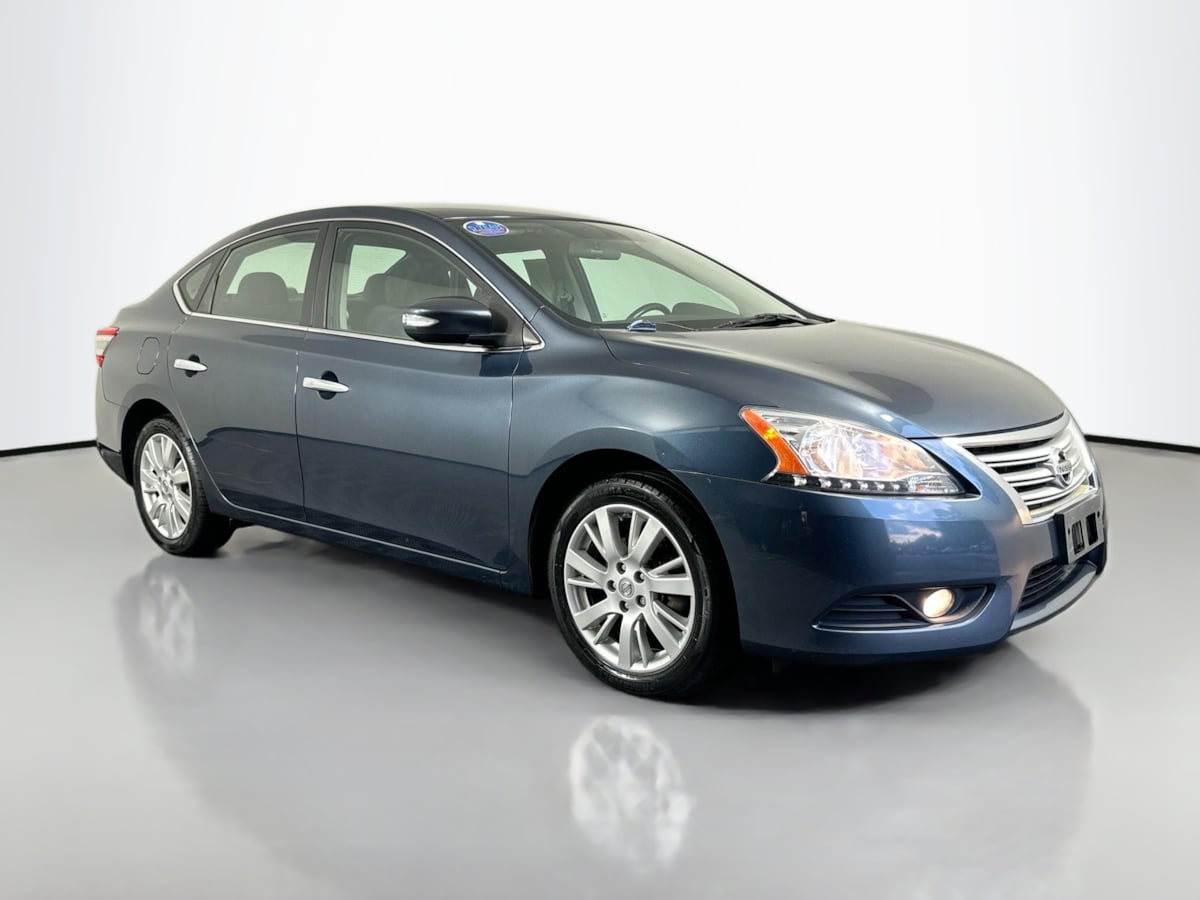 2013 Nissan Sentra SL photo 3