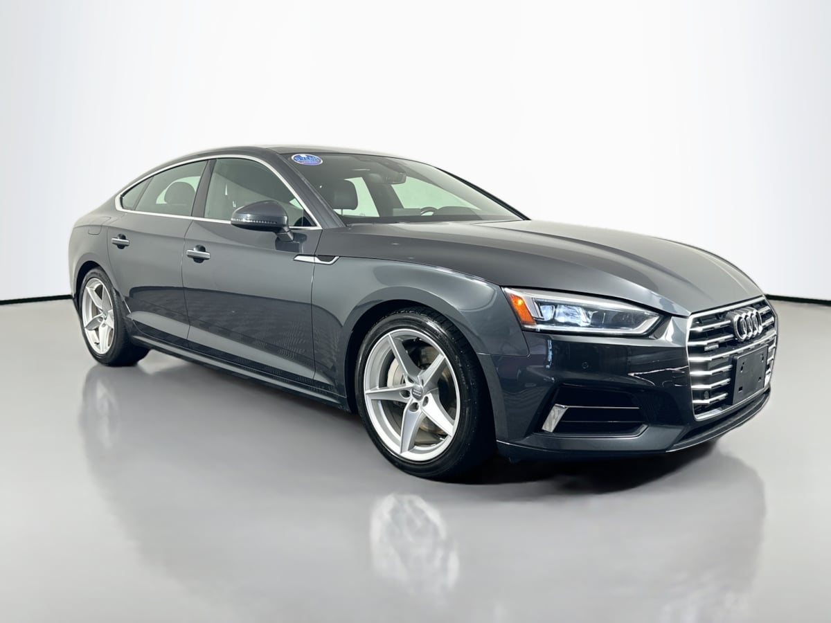 2018 Audi A5 Premium Plus photo 3