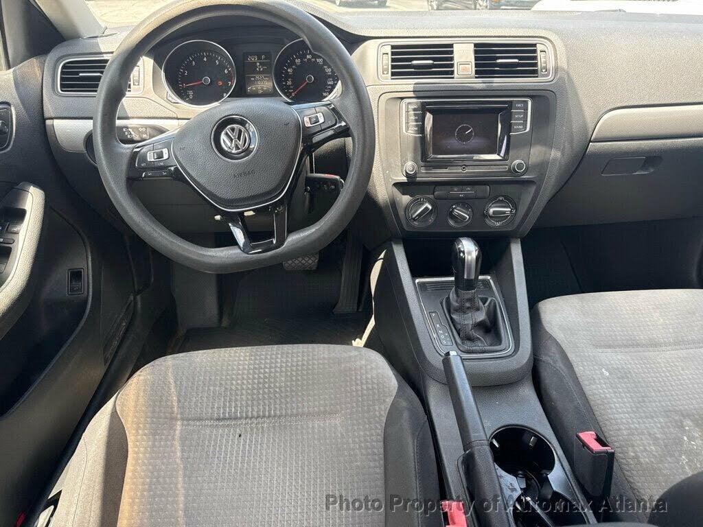 2017 Volkswagen Jetta 1.4T S photo 9