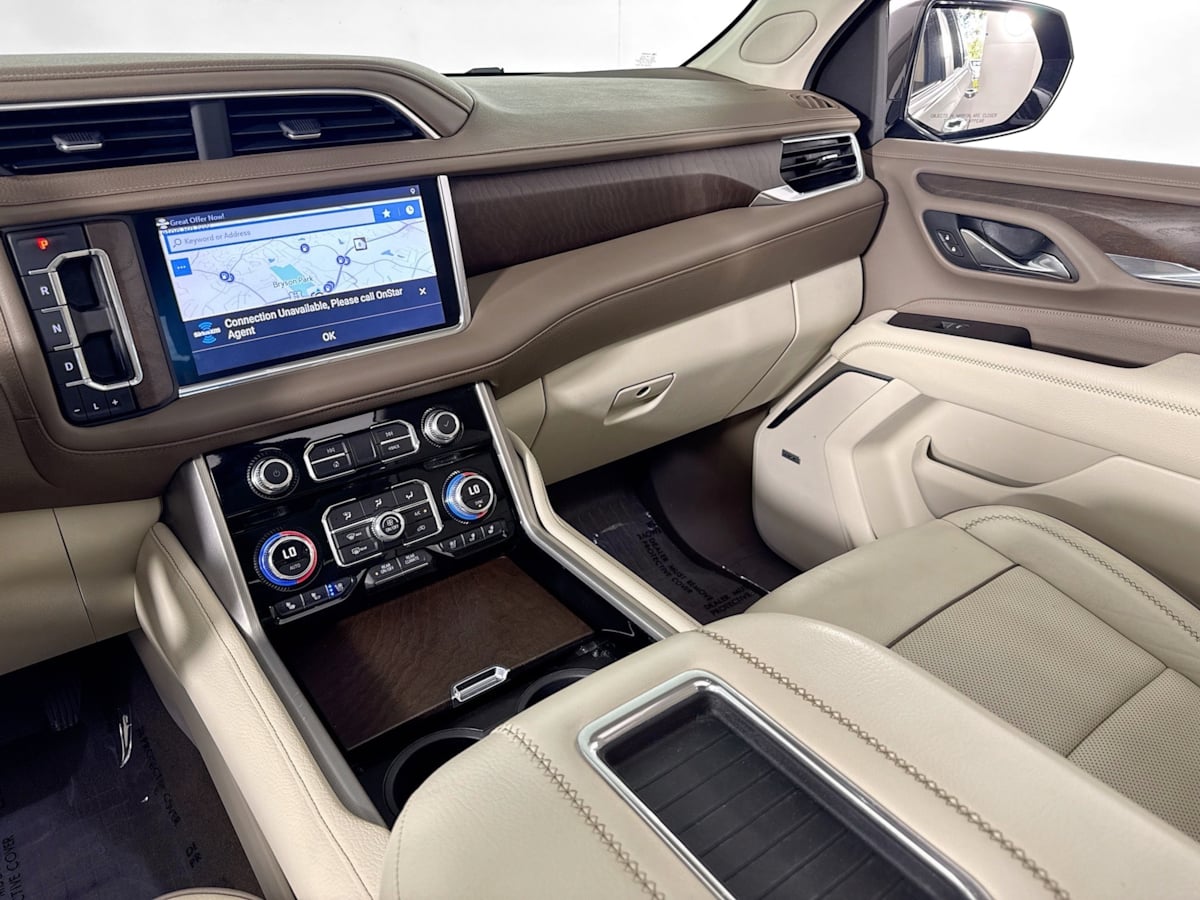 2021 GMC Yukon Denali - Photo 32