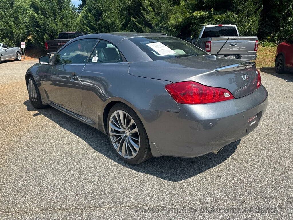2013 Infiniti G37 Convertible Base photo 2