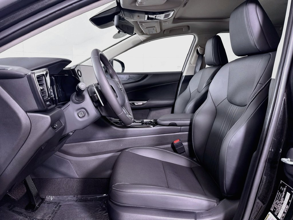 2025 Lexus NX 350 - Photo 29