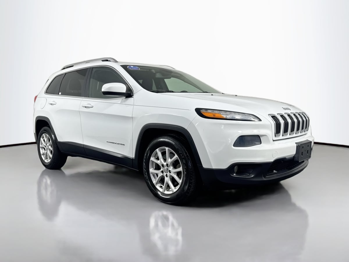 2014 Jeep Cherokee Latitude photo 2