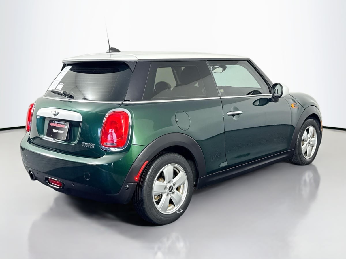 2015 Mini Cooper Hardtop photo 3