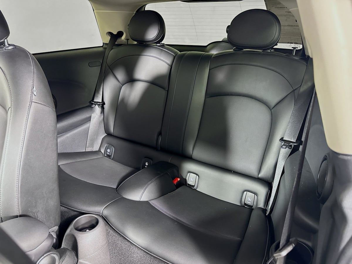 2015 Mini Cooper Hardtop photo 19