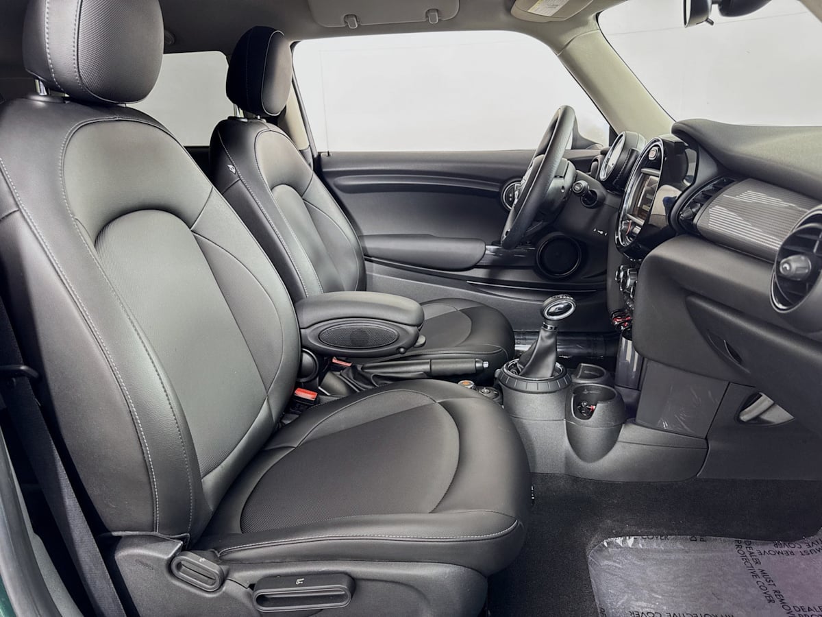 2015 Mini Cooper Hardtop photo 22