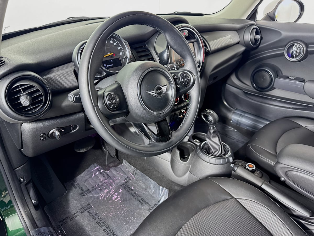 2015 Mini Cooper Hardtop photo 7