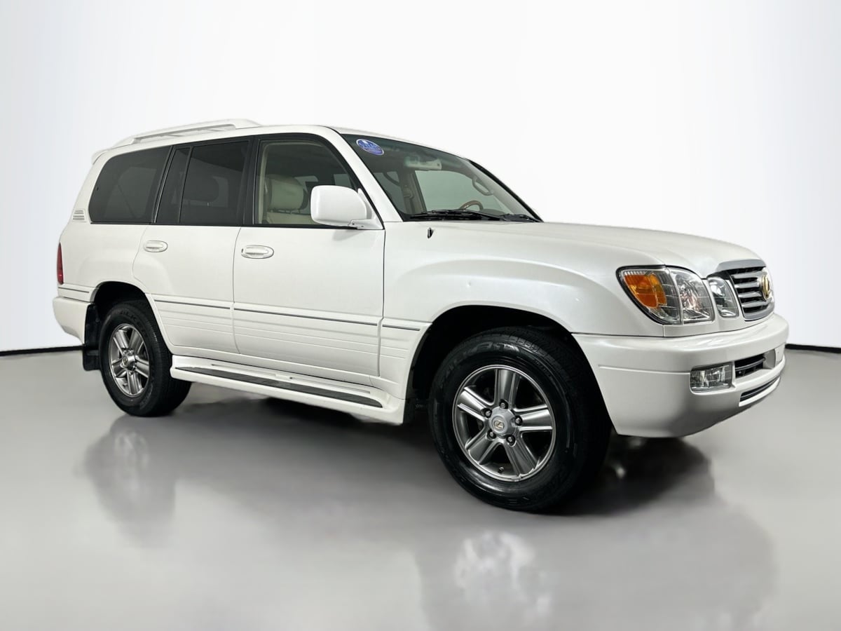 2007 Lexus LX 470 Base photo 3