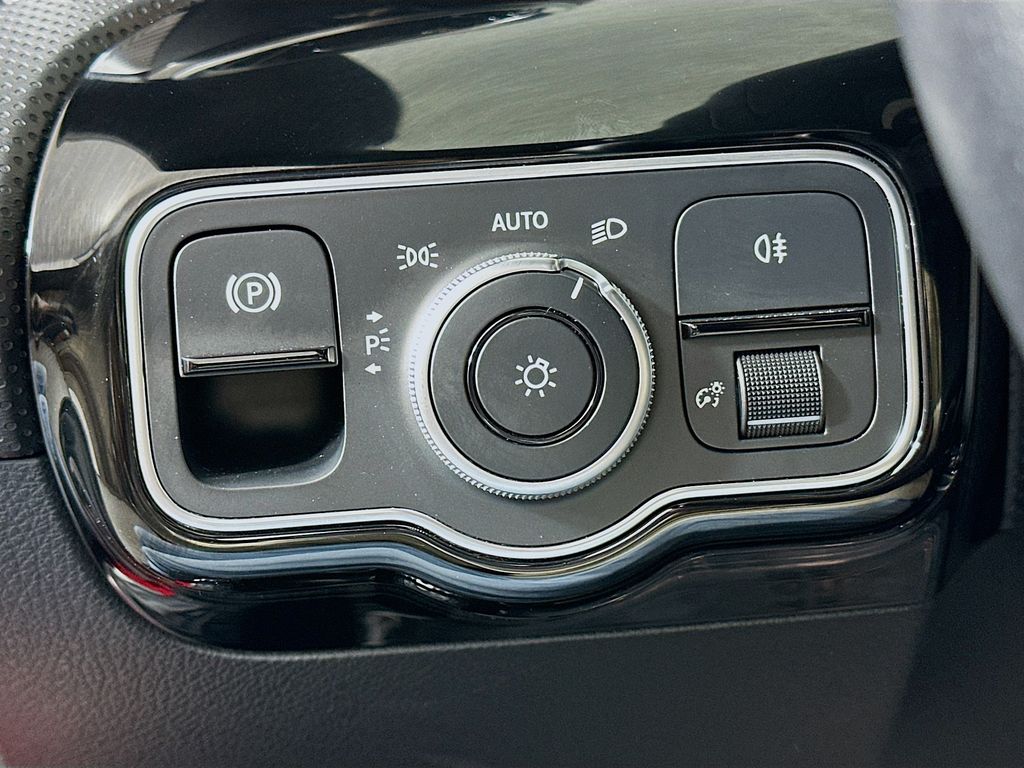 2020 Mercedes-Benz CLA CLA250 - Photo 10