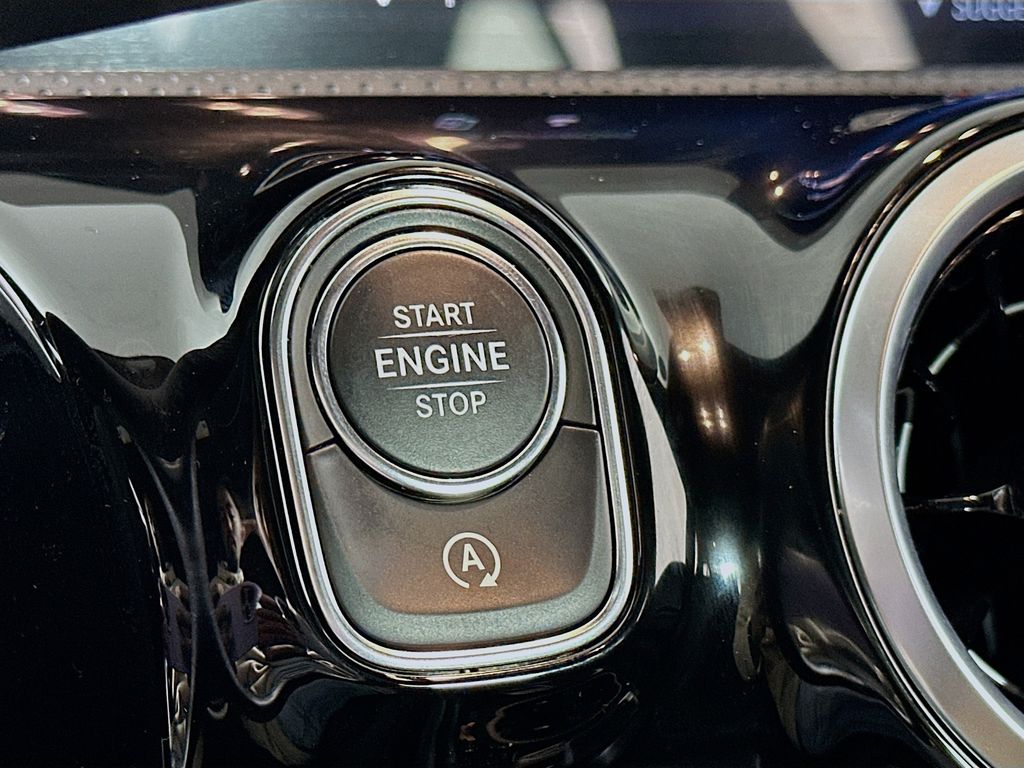 2020 Mercedes-Benz CLA CLA250 - Photo 16